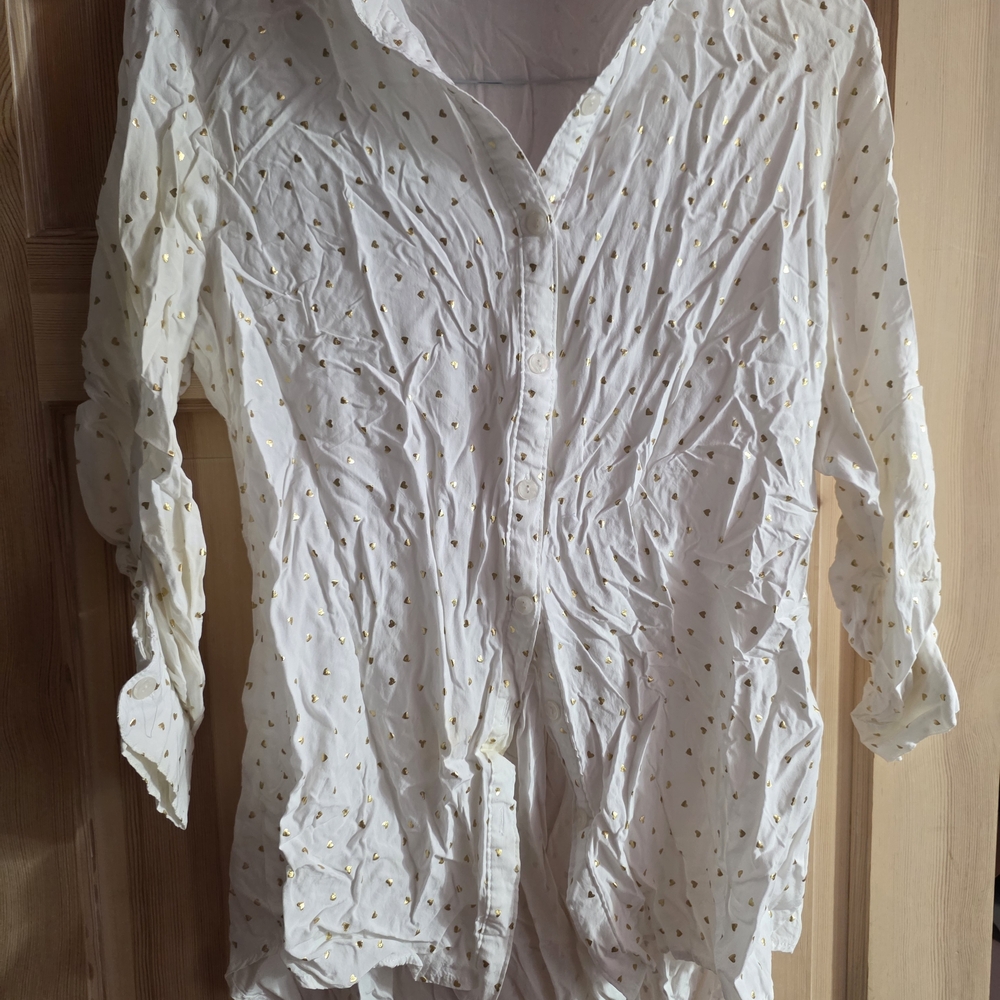 Women's White Button-Up Top